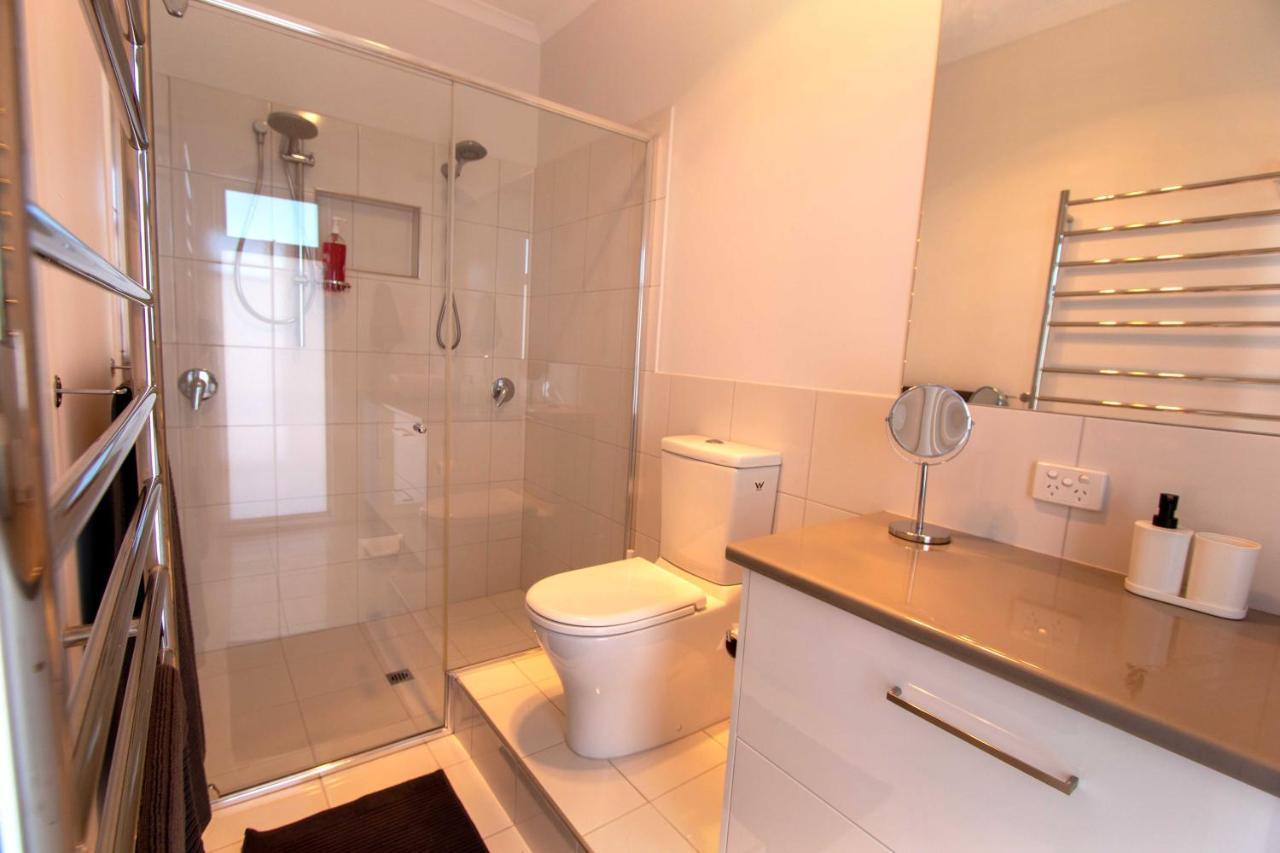 Coorong Island Retreat - Farm Stay At Pet Friendly Property 매닌지 외부 사진