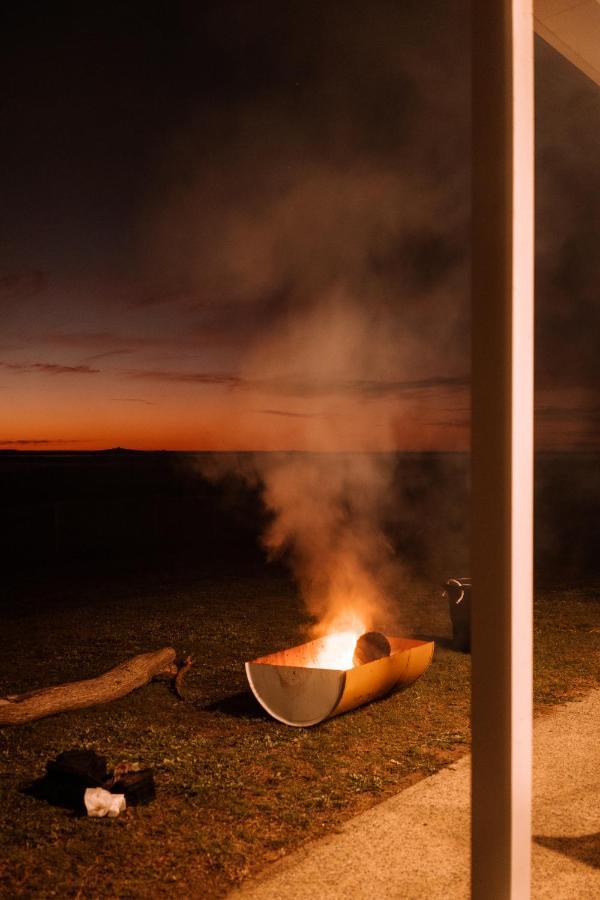 Coorong Island Retreat - Farm Stay At Pet Friendly Property 매닌지 외부 사진